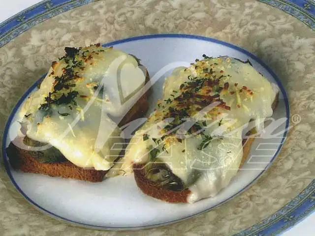 Alcachofas en Tostada