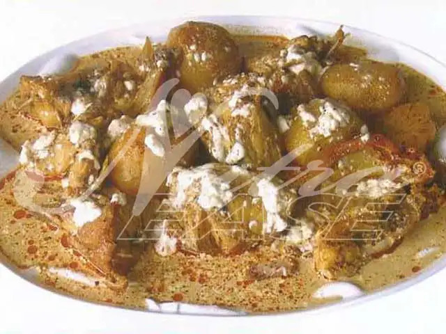 Caldero de Gallina y Alioli